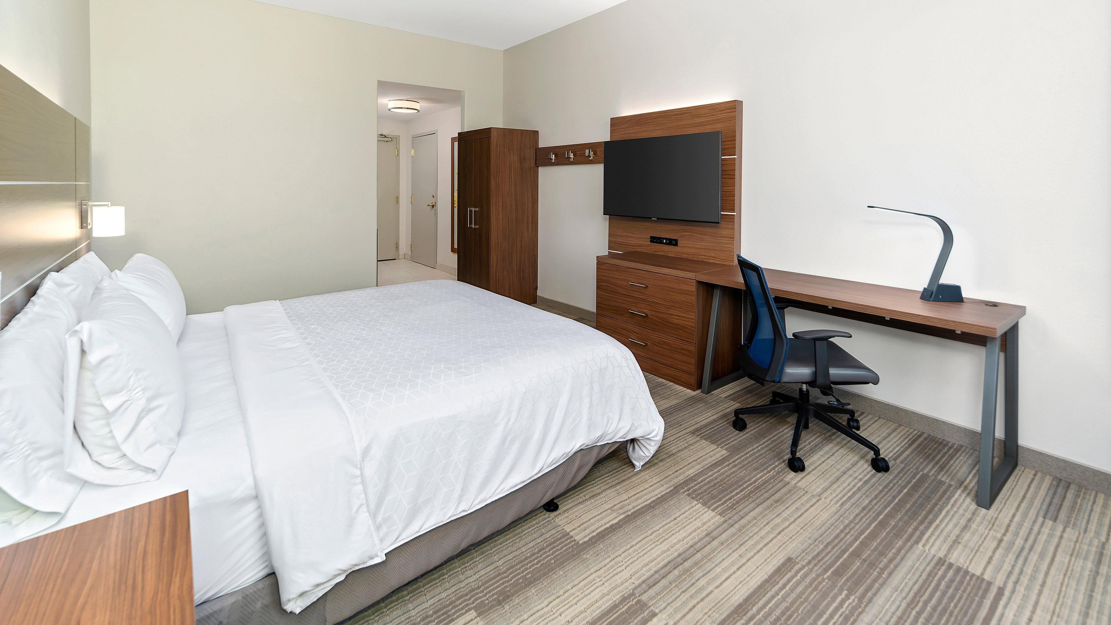Holiday Inn Express & Suites Dinuba West By Ihg Bagian luar foto